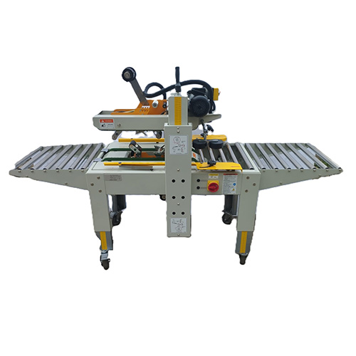 Carton Sealer With In-Out Conveyor (Chali Taiwan)